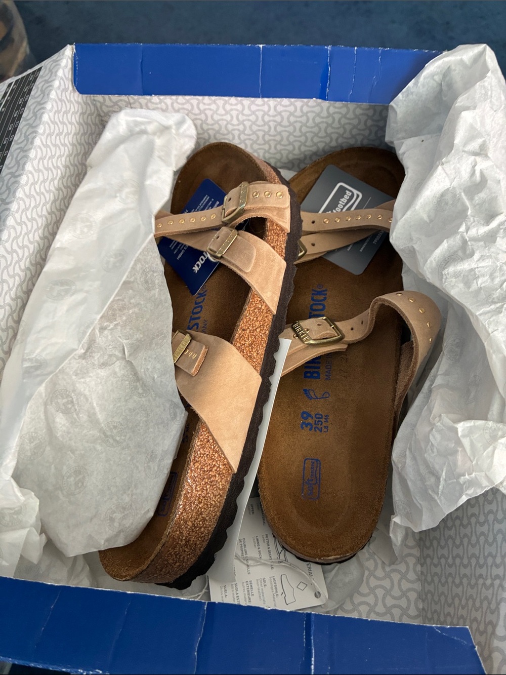 NEW! Birkenstock Franca leather sandals with injected rivets in sandcastle - Picture 2 of 14